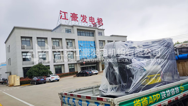 多台多型柴油发电机组发货