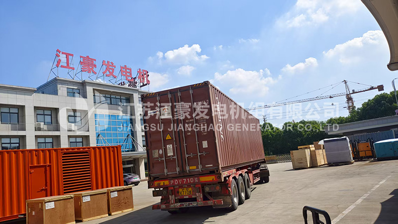 一台1000kW康明斯动力柴油发电机组发货