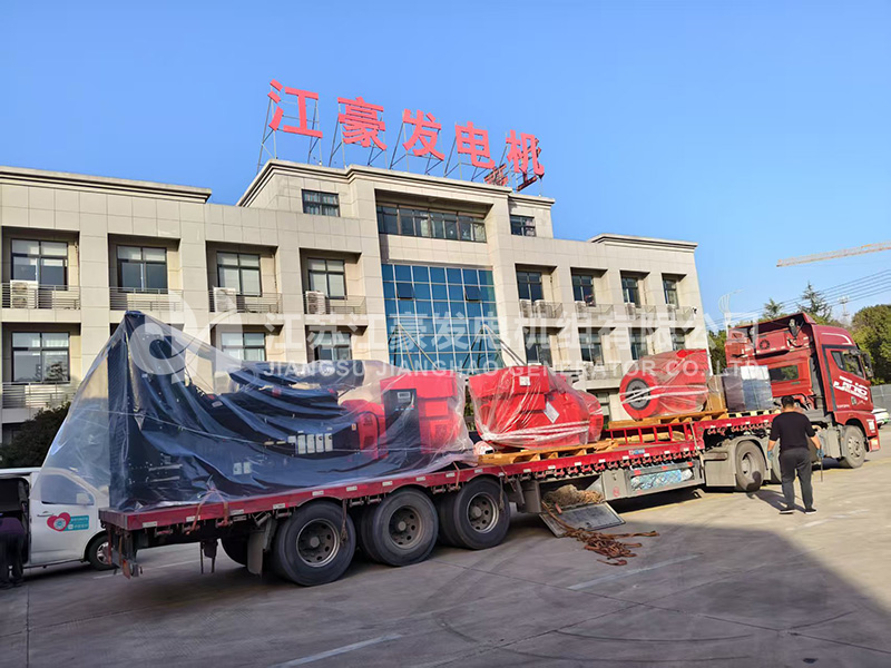 一台1000kW康明斯柴油发电机组发货